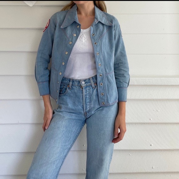 Vintage 70s hand sewn denim snap top w/patches!! - Picture 4 of 13